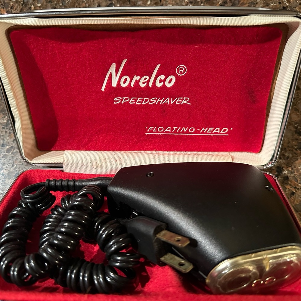 Norelco Speedshaver W/ Floating Head